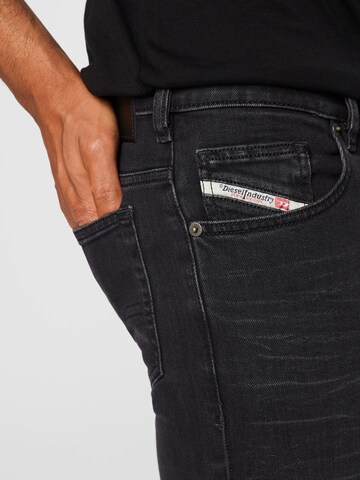 DIESEL Skinny Farmer 'YENNOX' - fekete