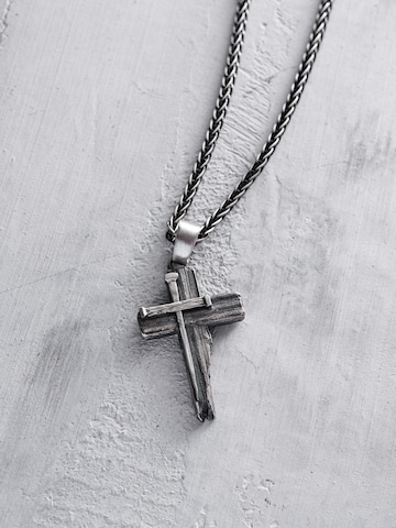 Ciondolo 'TITLES CRUCIS' di REYTEL in argento: frontale
