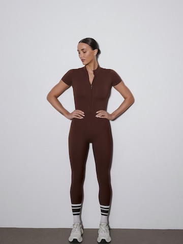 Estro Jumpsuit '6650' in Bruin