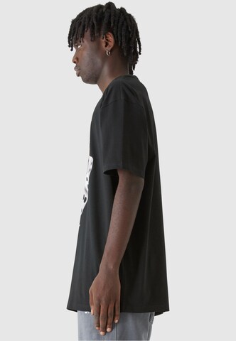 Maglietta 'Against All V.2' di Lost Youth in nero