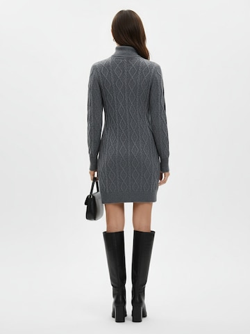 studioselect Strikkjole 'Pina' i grå