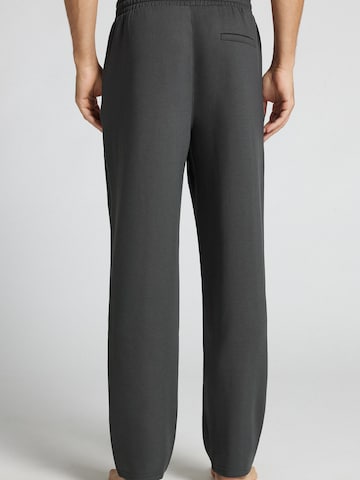 IUMAN Intimissimi Regular Pants in Grey