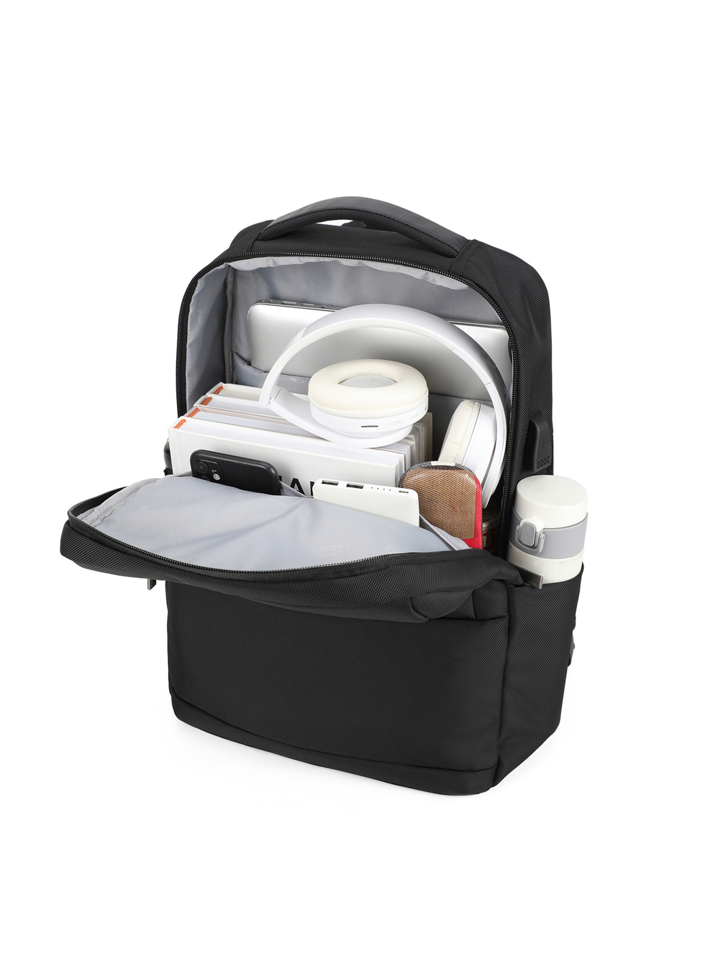 Aoking Backpack in Black