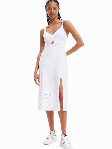 Desigual Letní šaty – bílá: přední strana