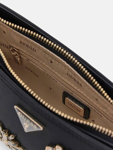 GUESS Schultertasche 'Elsie' in Schwarz