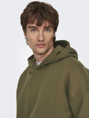 Coupe slim Sweat-shirt 'DAN' Only & Sons en marron