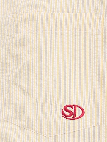 !Solid Comfort fit Button Up Shirt ' SDUmstead ' in Yellow