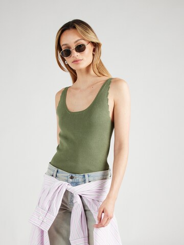 b.young Knitted Top 'BYOMANJA' in Green: front