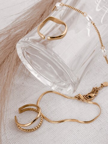 Akitsune Ring 'Felicity Ring Gold' in Gold