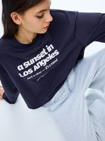 Maglietta di Bershka in blu