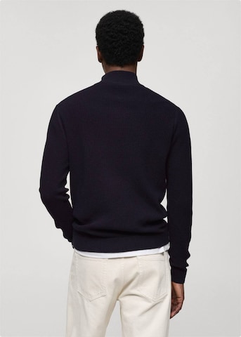 MANGO MAN Pullover 'Antiguap' in Blau