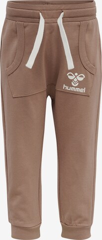 Hummel Tapered Pants in Brown: front