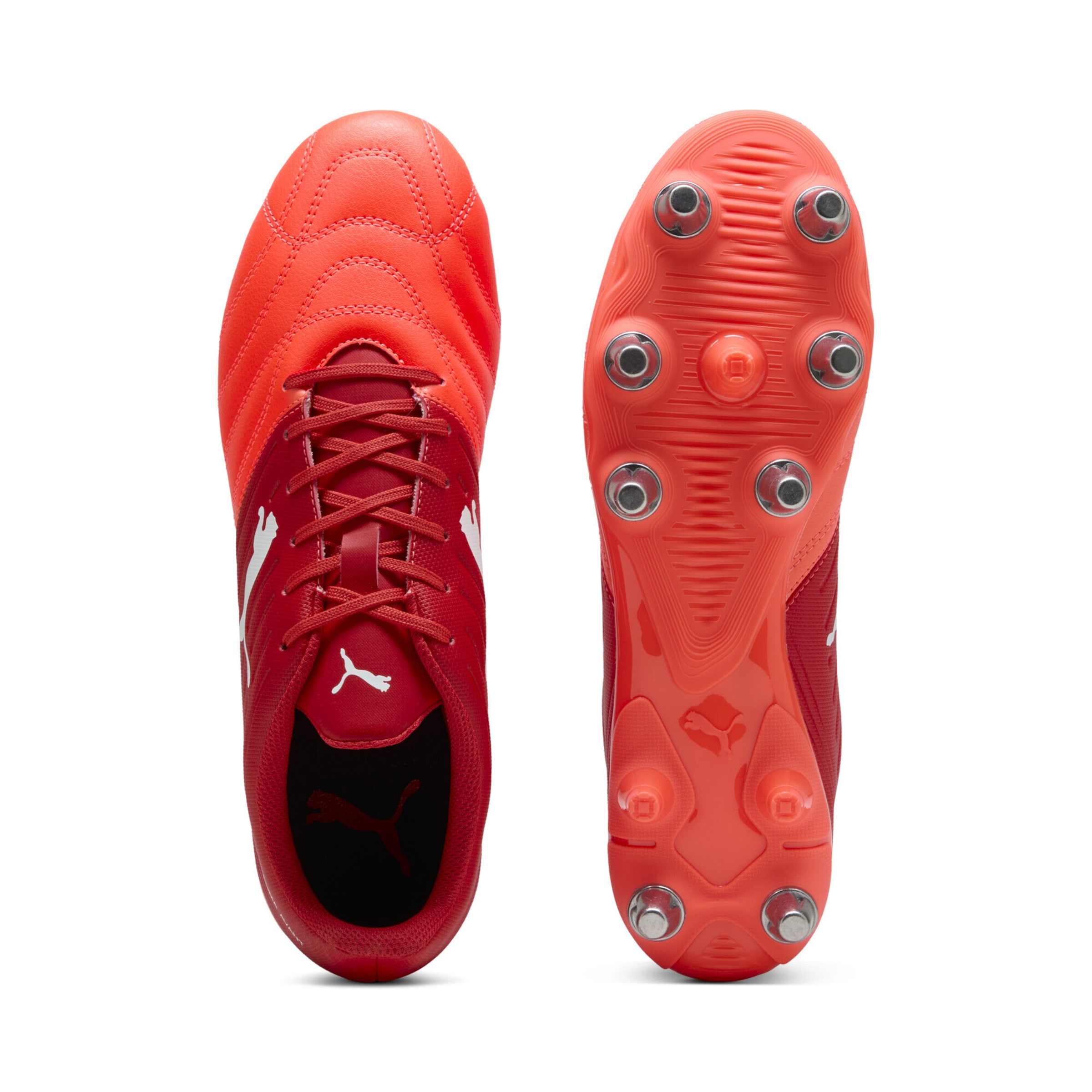 PUMA Soccer shoe 'Avant' in Red