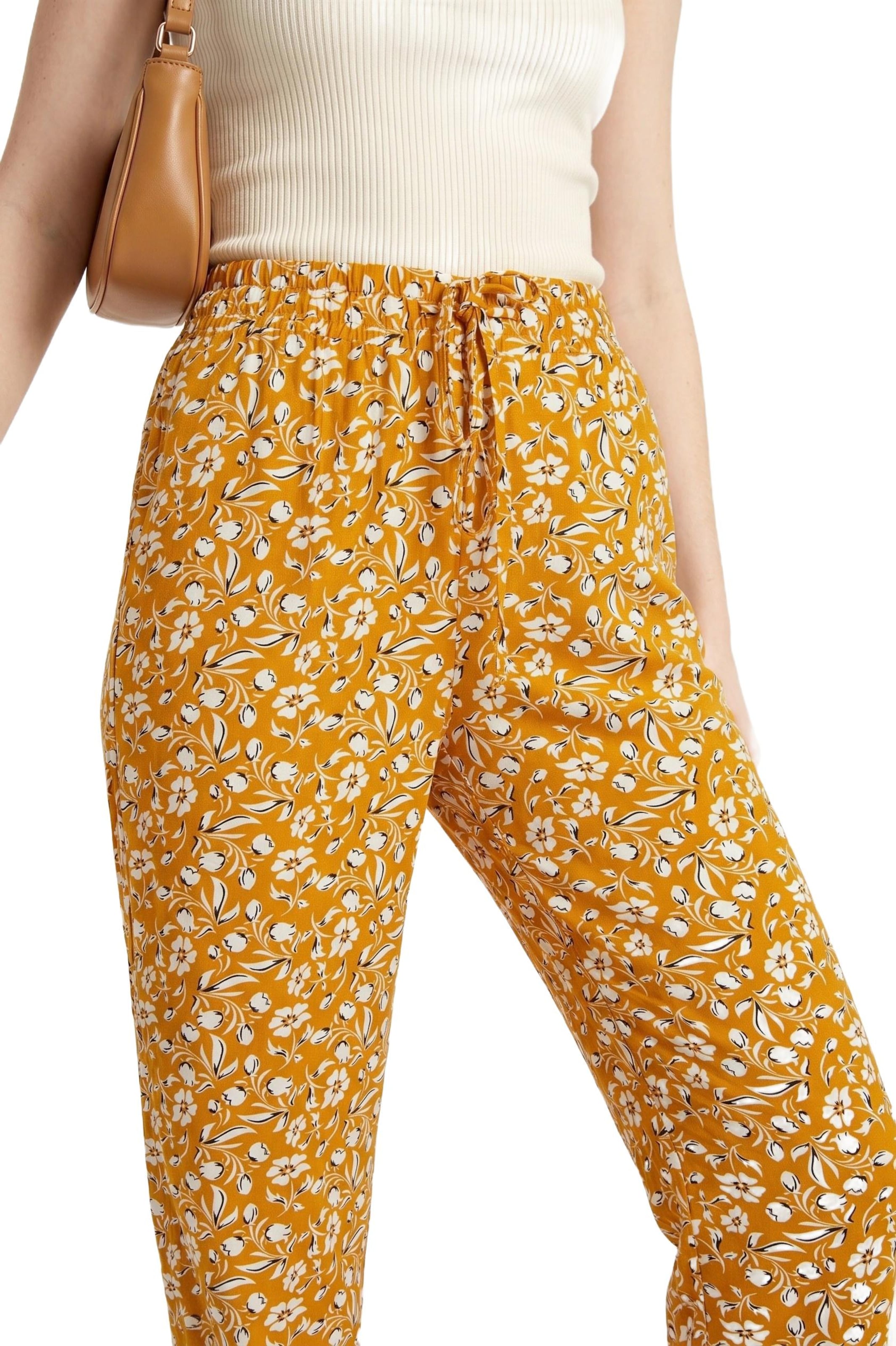 Alexa Dash Tapered Hose in Gelb