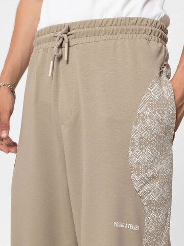 Loosefit Pantaloni 'Tropaeolum' di VAMOS CLO in beige
