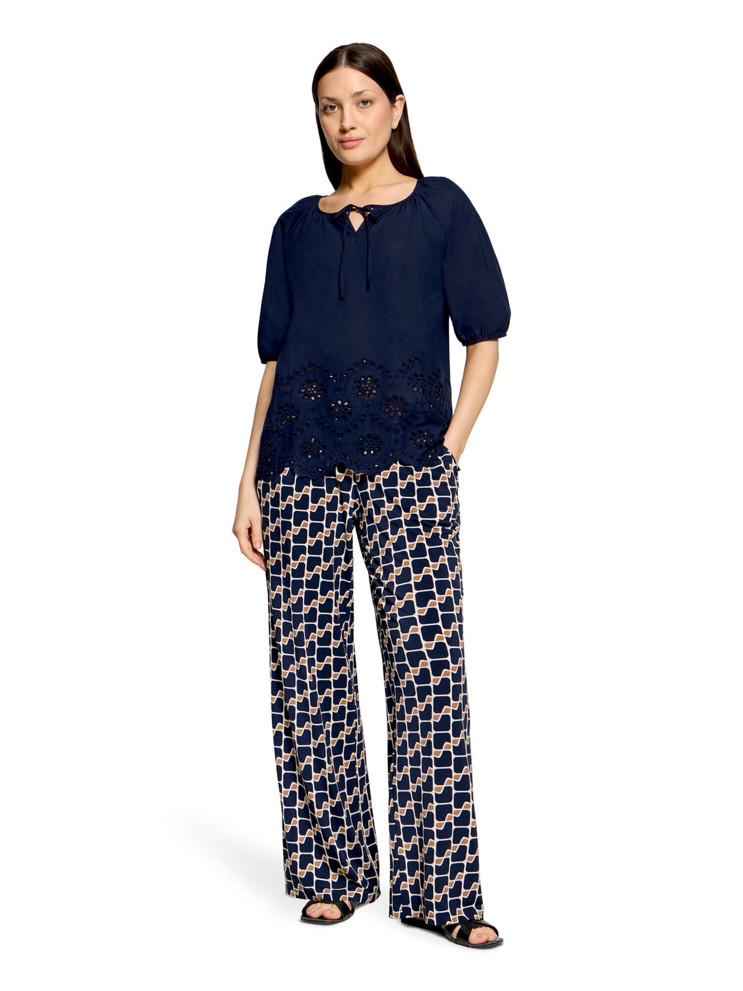 Betty Barclay Loosefit Hose in Blau