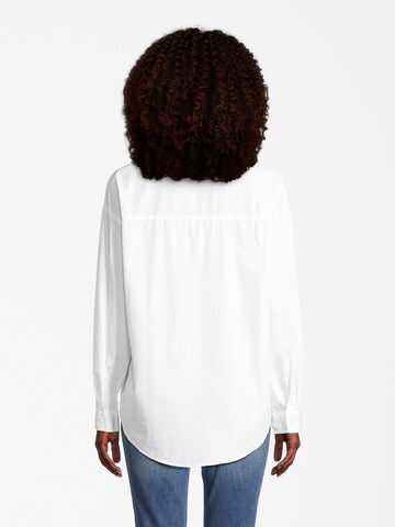 AÉROPOSTALE Blouse in Wit