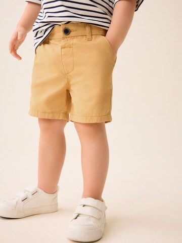 Next Regular Shorts in Gelb: Vorderseite