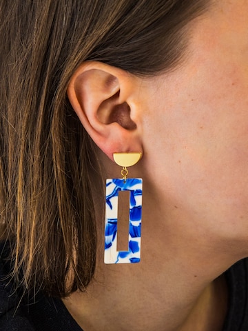 Fräulein Wunder Earrings 'Acetat Akane' in Blue