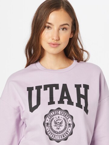 ONLY Sweatshirt 'DREAMER ACADEMY' in Lila