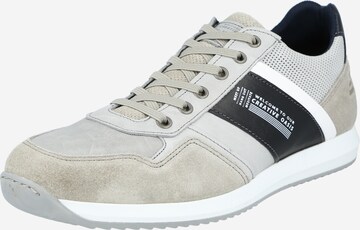 BULLBOXER Sneakers in Beige: front