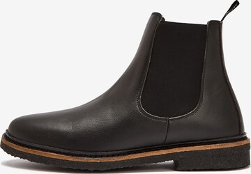 NINE TO FIVE Chelsea Boots 'Luka' in Brown: front