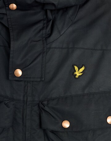 Lyle & Scott Between-Seasons Parka in Black