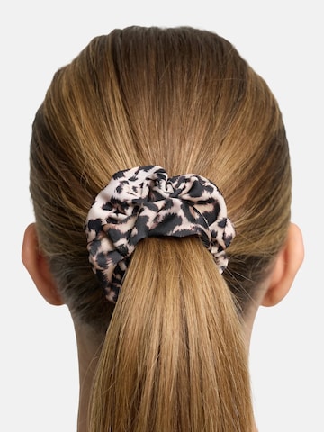 cfab (formerly creamy fabrics) - Joyería para el pelo 'Alltags Scrunchies | 5er Pack' en Mezcla de colores: frente