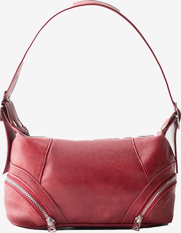 Bershka Shoulder Bag in Red: front