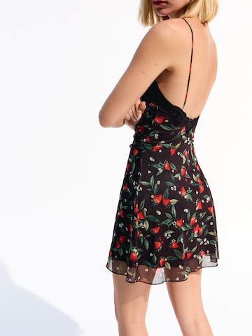 Bershka Гащеризон в черно