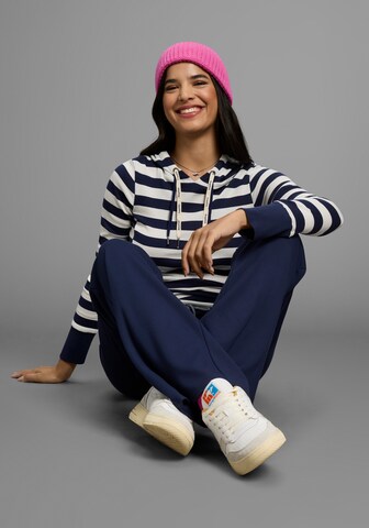 KangaROOS Shirt in Blue