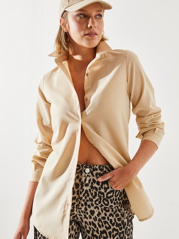 Bianco Lucci Halenka – béžová: přední strana