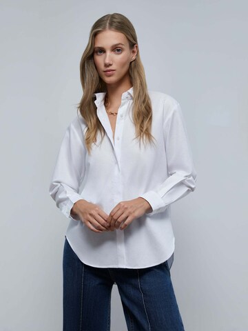 Scalpers Blouse 'New Ast' in White: front