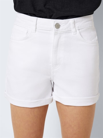 Noisy may - Slimfit Vaquero 'MONI' en blanco