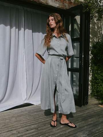 Abito camicia 'N.Premium' di Next in grigio: frontale