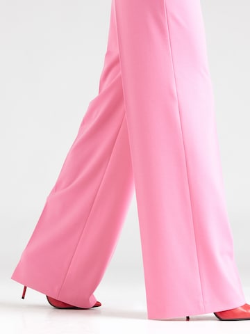 Loosefit Pantalon à plis 'Himia' HUGO Red en rose