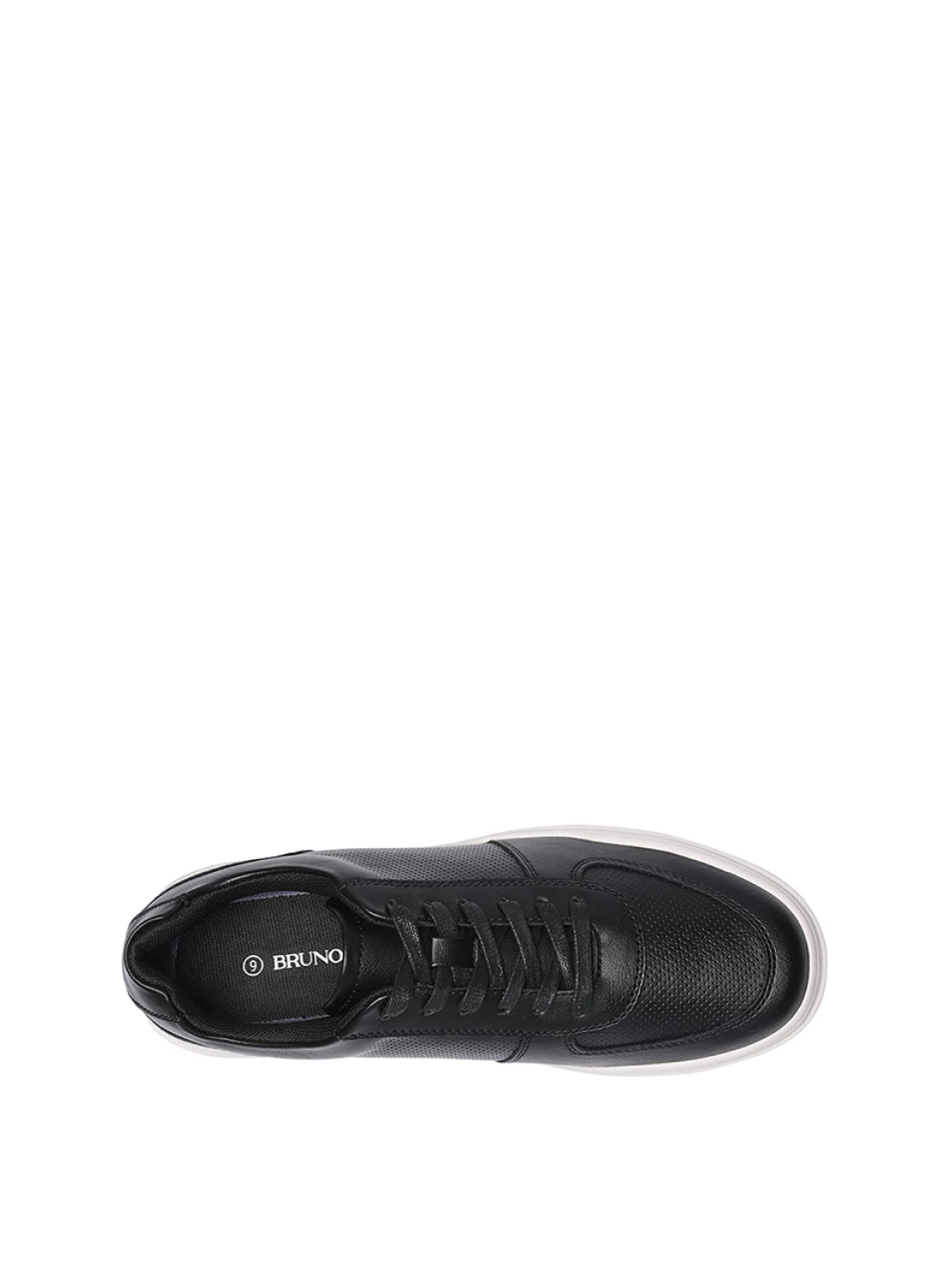 Scarpa slip-on di Bruno Marc in nero
