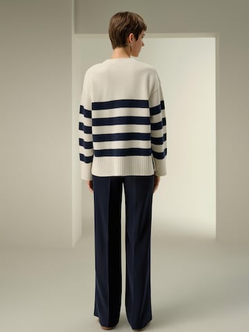 Lilysilk Pullover 'Wolle-Kaschmir Gestreifter Oversize Pullover'‌‌ in Weiß