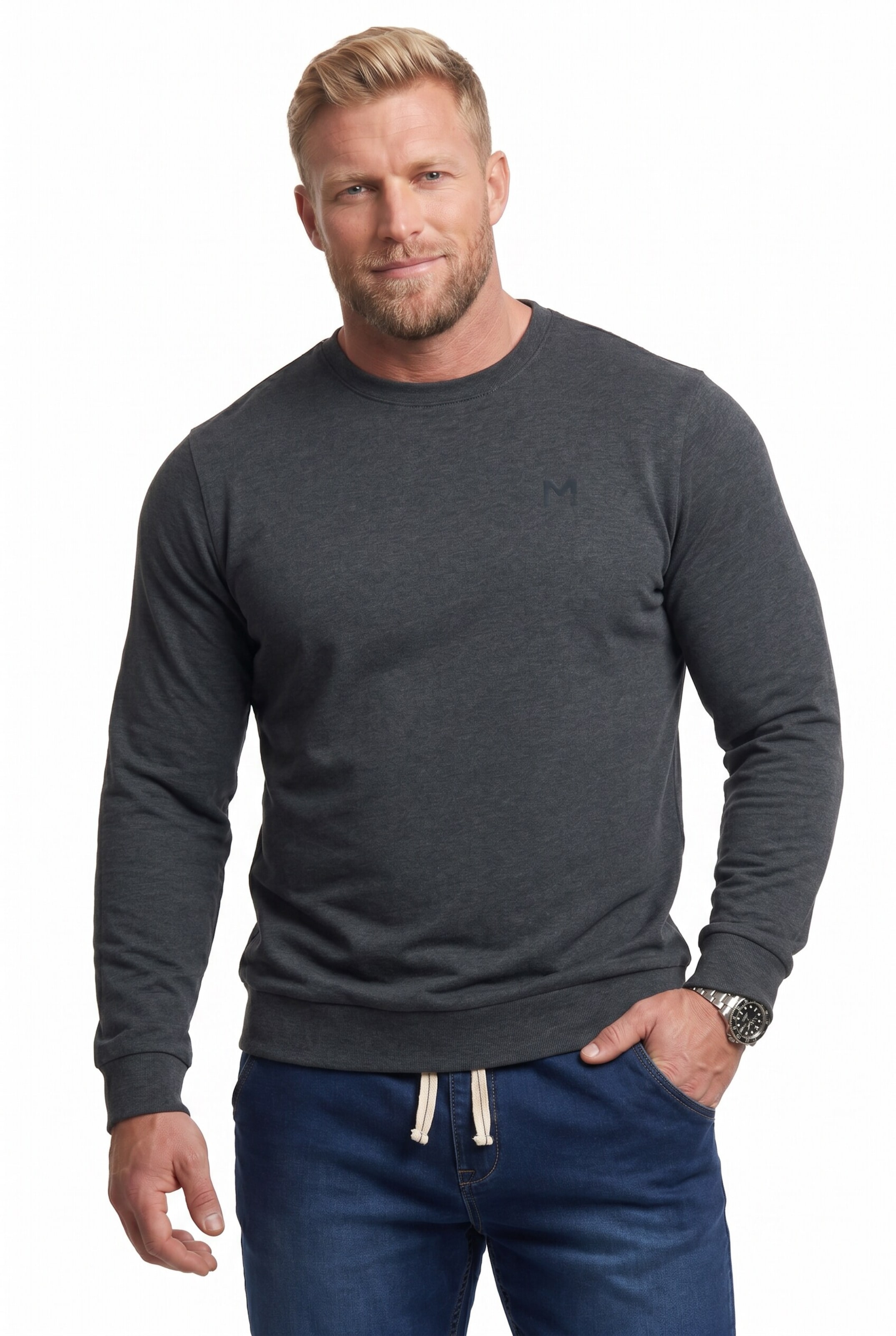 Men Plus Shirt in Green: front