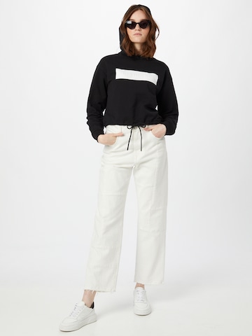 Calvin Klein Jeans Sweatshirt 'Hero' in Zwart