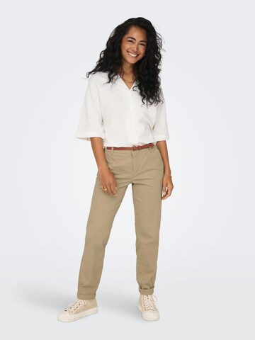 Coupe slim Pantalon chino ONLY en beige