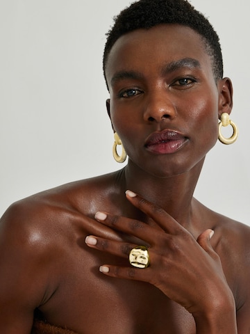 Luxenter - Anillo 'Fioak' en oro