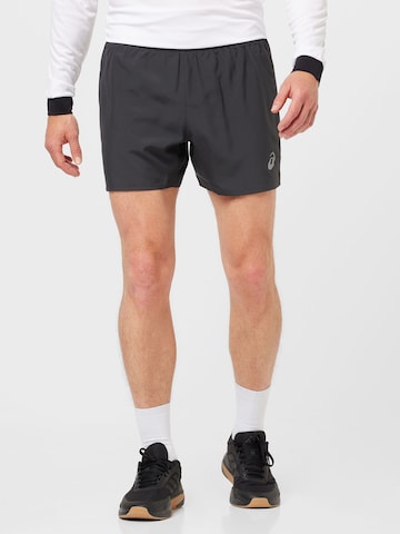 Regular Pantalon de sport 'Core 5IN' ASICS en gris : devant