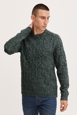 Casual Friday Sweater 'Karl' in Green: front