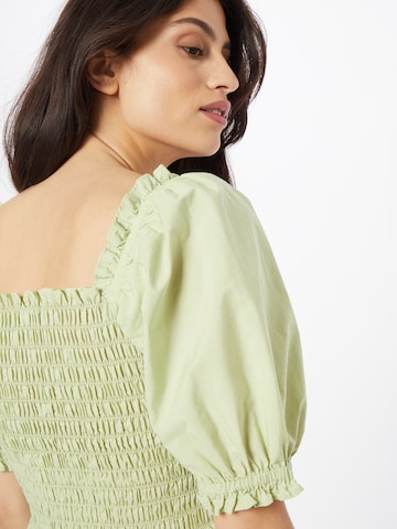 LEVI'S ® Halenka 'Rey Smocked SS Blouse' – zelená