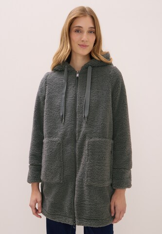 CECIL Between-Seasons Coat in Green: front