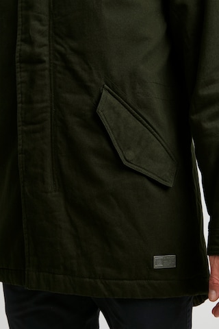 11 Project Between-Seasons Parka 'Akie' in Green