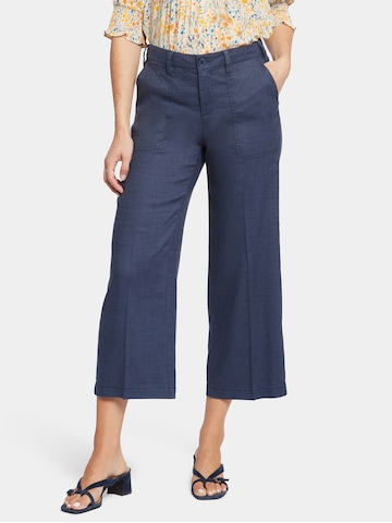 NYDJ Regular Cargo Pants in Blue: front