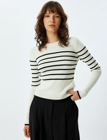 Koton Sweater in Black: front
