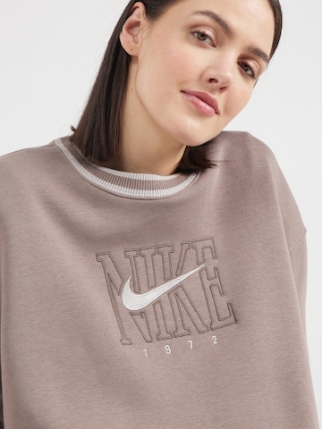 Bluză de molton 'PHNX FLC' de la Nike Sportswear pe maro